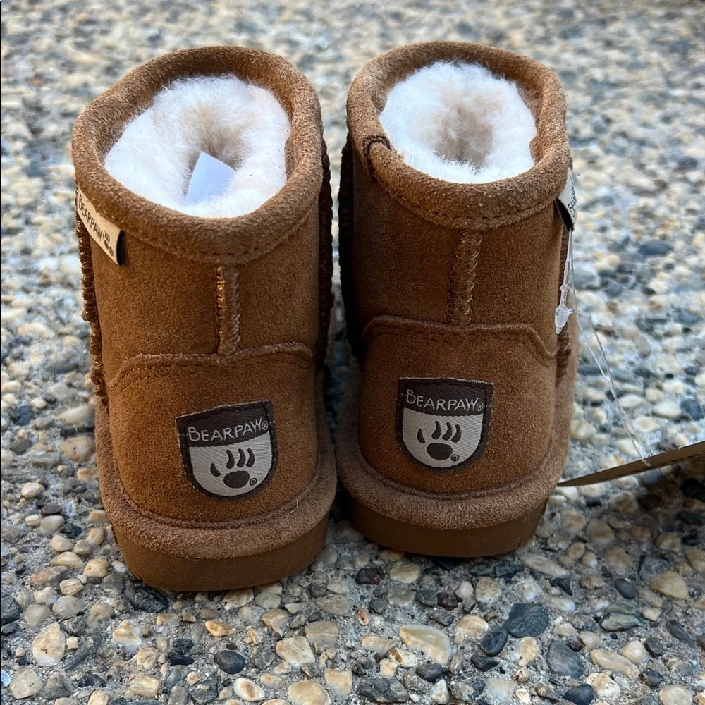 NWT BearPaw Tan Suede Ankle Toddler Boots
